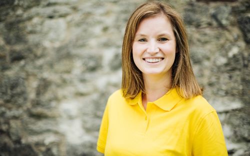 Dr. Sarah Batschkus